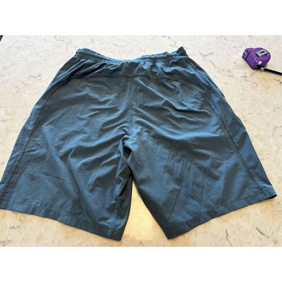 Lululemon Pace Breaker Short 7" Gray Men’s Sz M - Picture 2 of 5